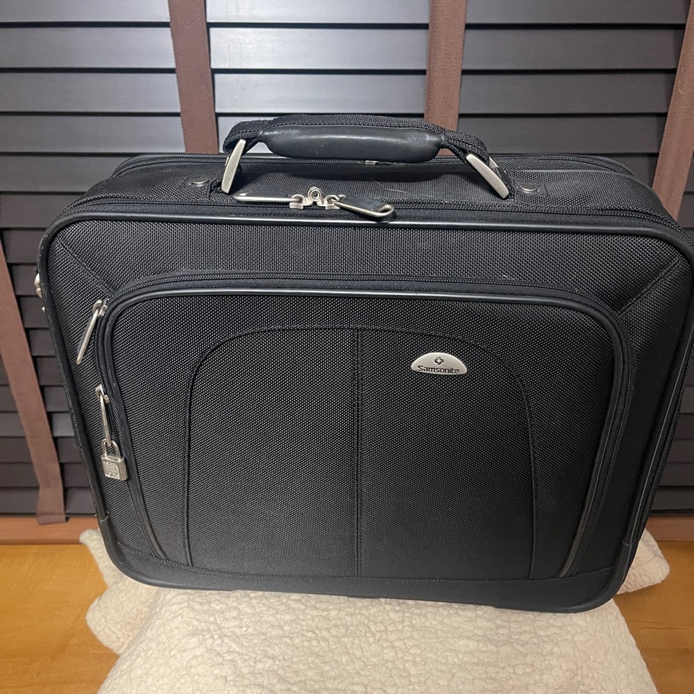 Samsonite Black Men's Briefcase